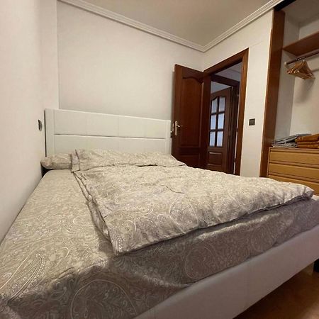 Bonito Piso Con Aparcamiento A Pie De La Calle . ナヘラ エクステリア 写真